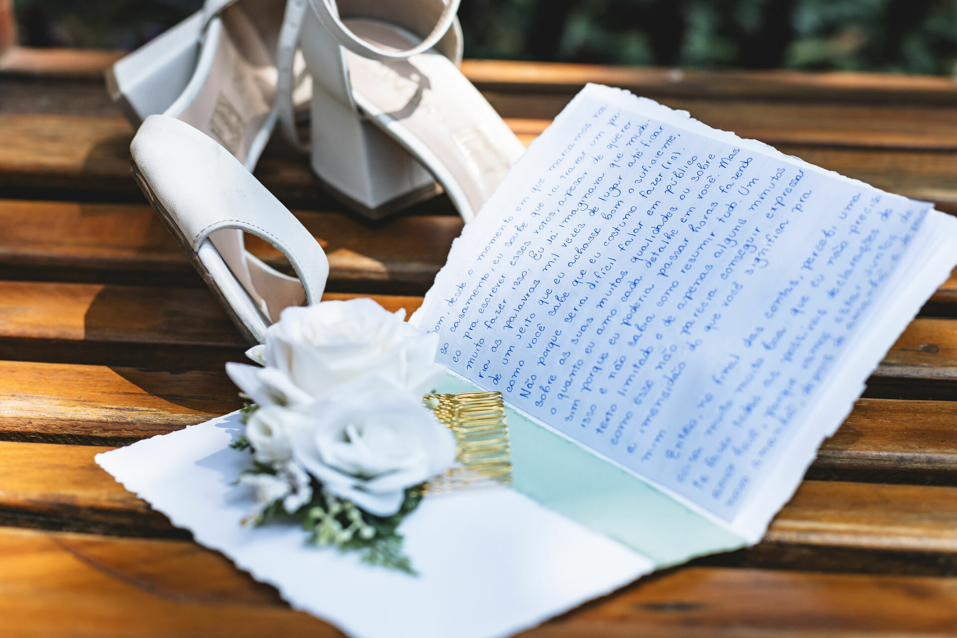 Foto VOTOS DE CASAMENTO – 4 MODELOS POR ESTILO Foto VOTOS DE CASAMENTO – 4 MODELOS POR ESTILO - Imagem 25