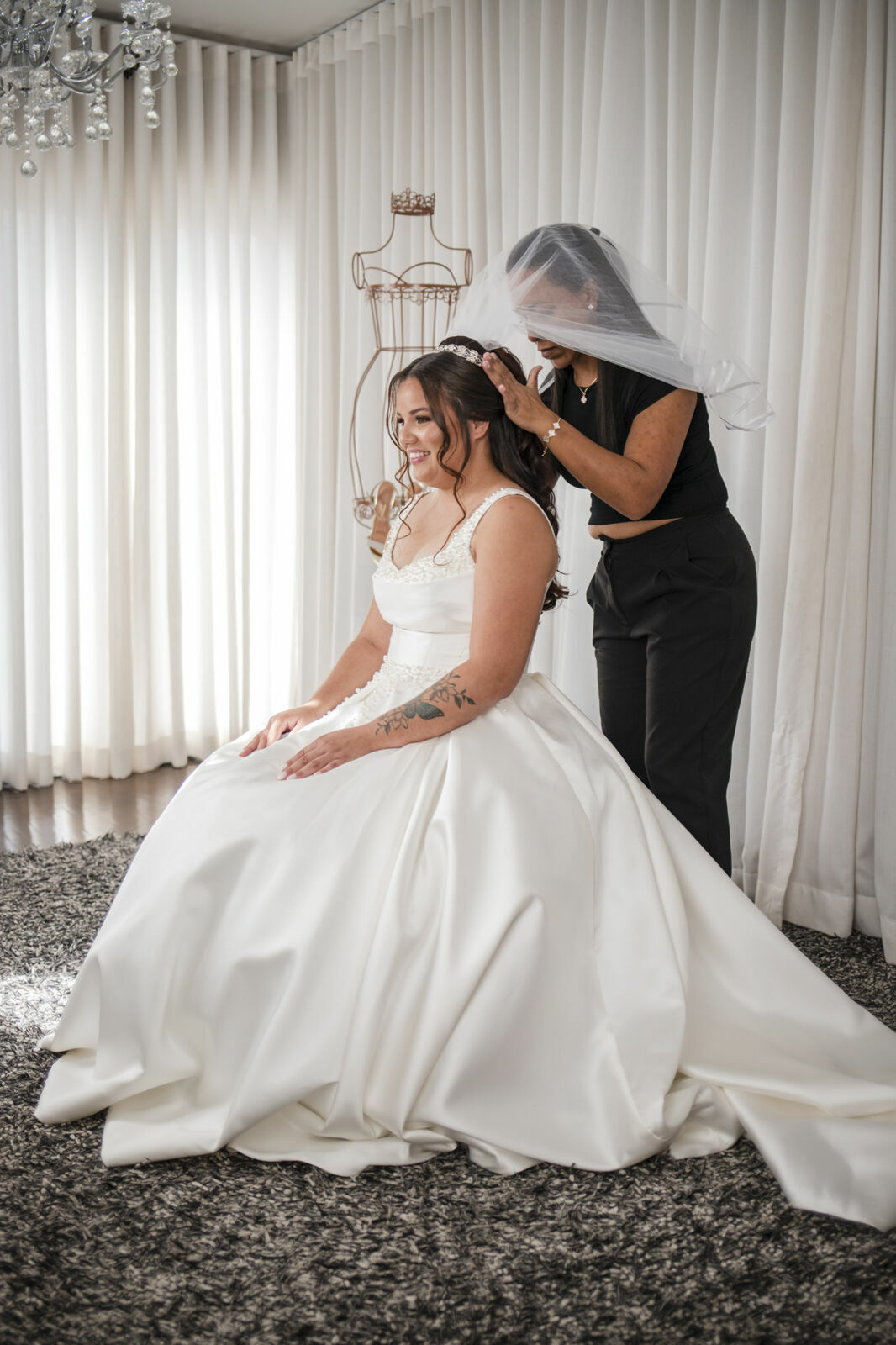 Foto Como Se Preparar Financeiramente Para Casar: Dicas Fundamentais Para um Casamento Sem Dívidas (e com mais tranquilidade) Foto Como Se Preparar Financeiramente Para Casar: Dicas Fundamentais Para um Casamento Sem Dívidas (e com mais tranquilidade) - Imagem 6